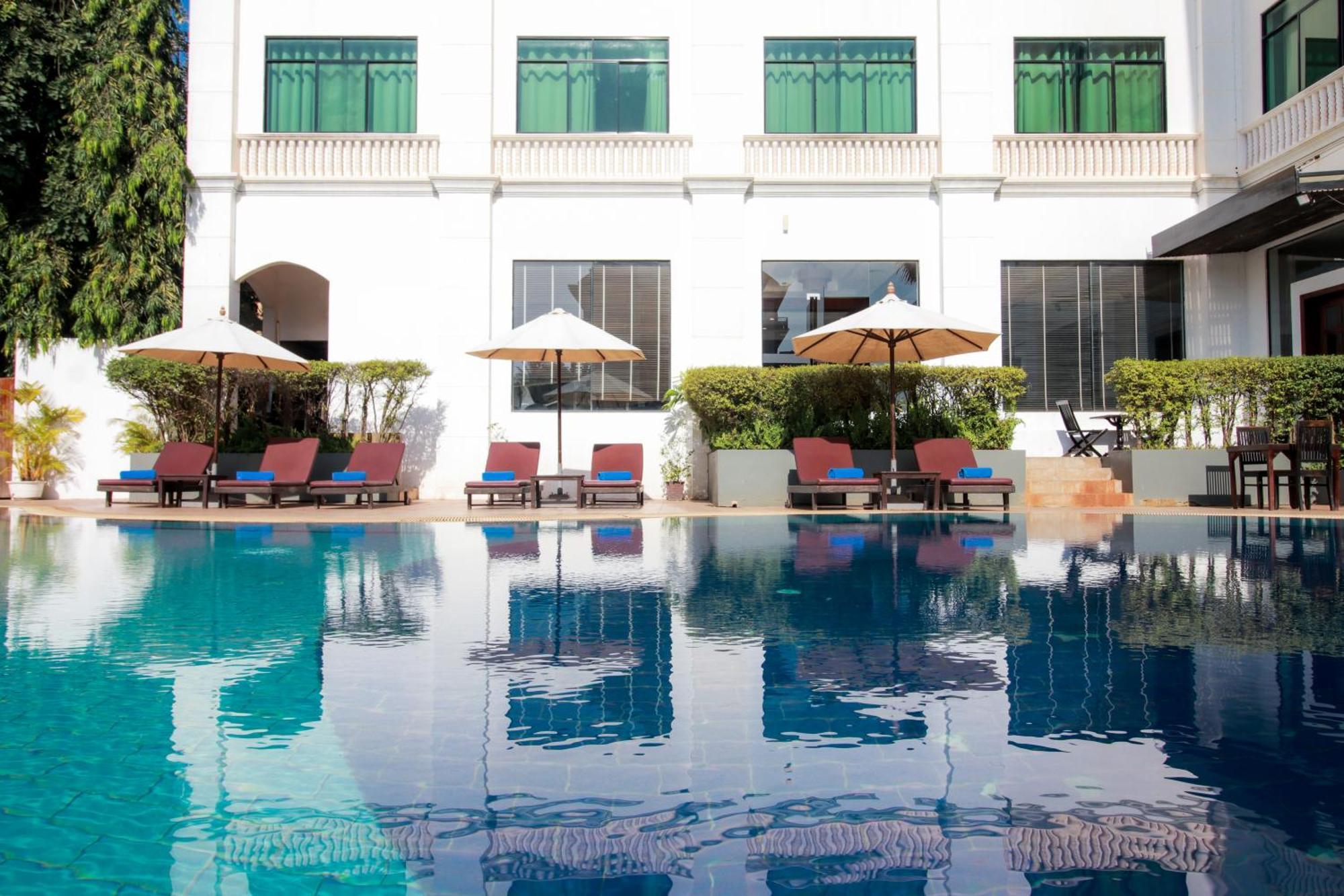 Kingdom Angkor Hotel Сием Реап Екстериор снимка