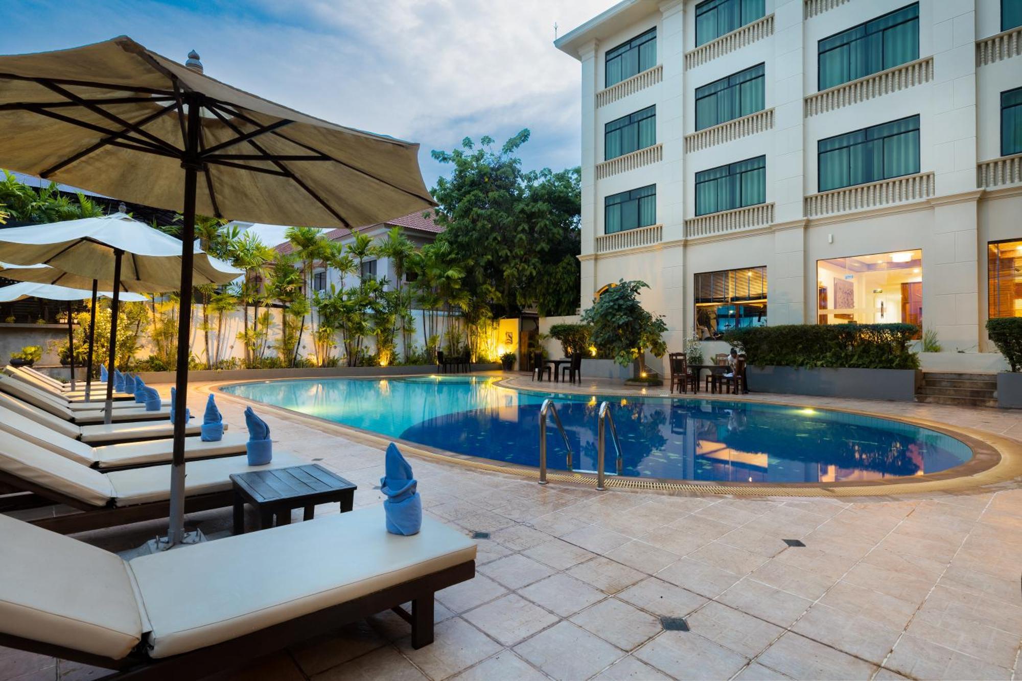 Kingdom Angkor Hotel Сием Реап Екстериор снимка