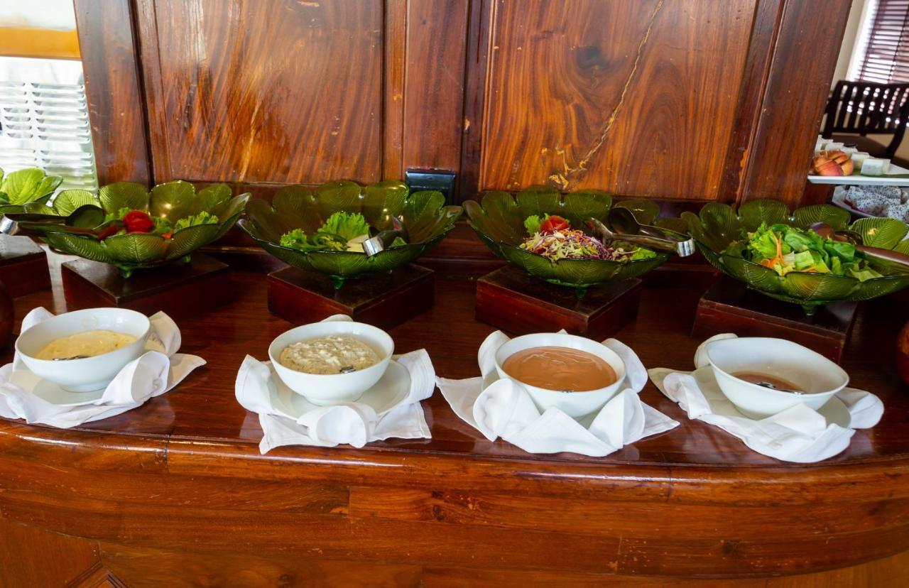 Kingdom Angkor Hotel Сием Реап Екстериор снимка
